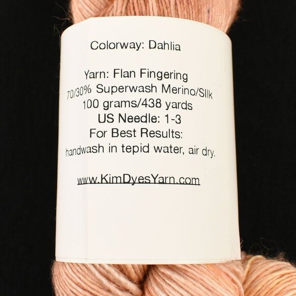 Kim Dyes Yarn Flan Fingering Superwash Merino Silk Blend Hand-Dyed Dahlia - Picture 3 of 3